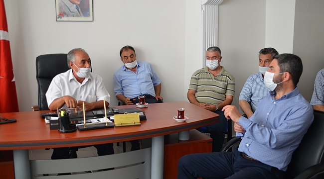 Chp İl Başkanı Enver Kiraz Malatya Kahveciler Odası’nı ziyaret etti.