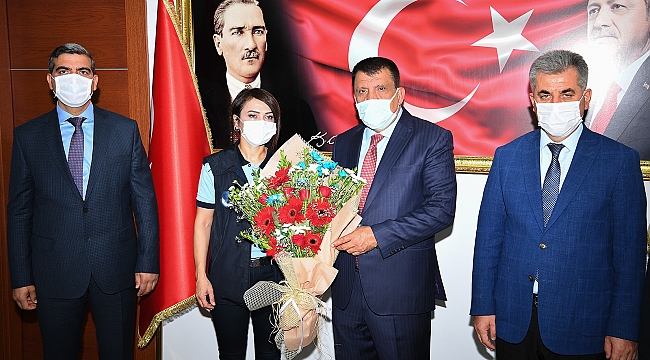 ZABITA TOPLUMUN MAL VE CAN GÜVENLİĞİ İÇİN GECE GÜNDÜZ ÇALIŞIYOR