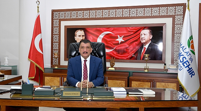 Başkan Gürkan,Glütensiz Bisküvi Tesisi Açılışına Katıldı
